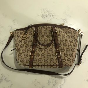 Michael Kors crossbody bag
